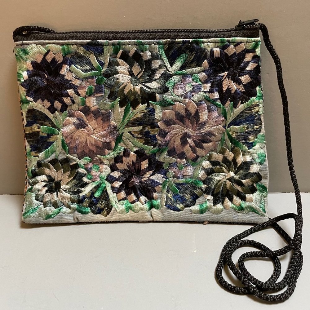 Embroidered Floral Fabric Purse / Makeup Bag